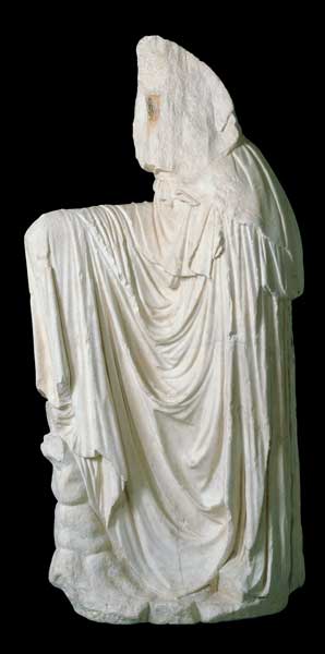 Statua di Musa: Melpomene